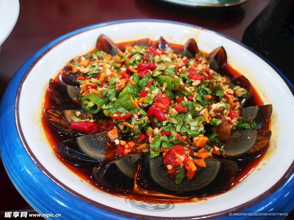 剁椒皮蛋凉拌摄影图__传统美食_餐饮美食_摄影图库_昵图网nipic.com