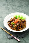 蚝皇鲜草菇炒牛肉
