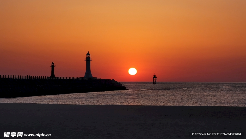 海边的夕阳