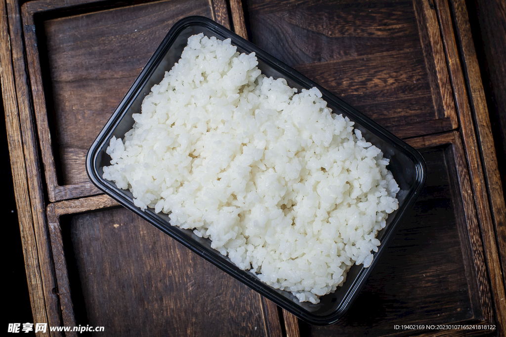 盒装米饭
