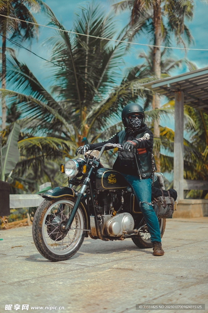 摩托车
