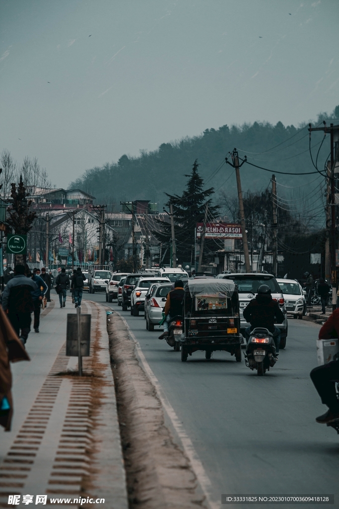 摩托车