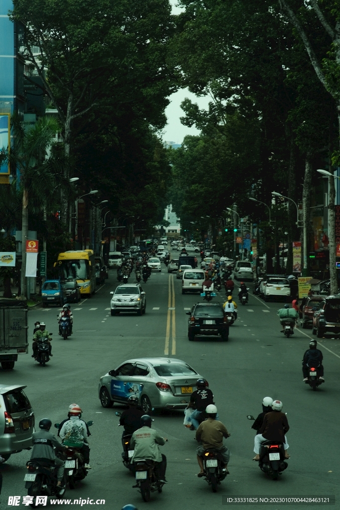 摩托车