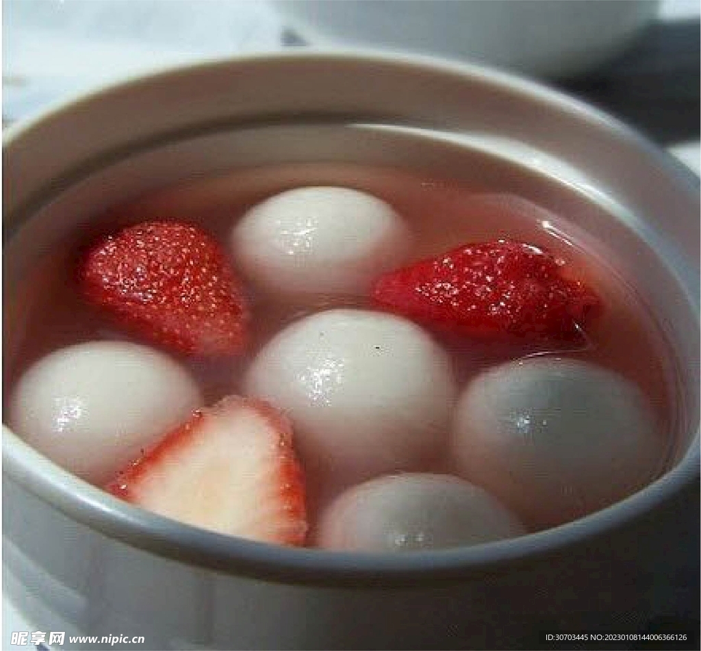 白色汤圆