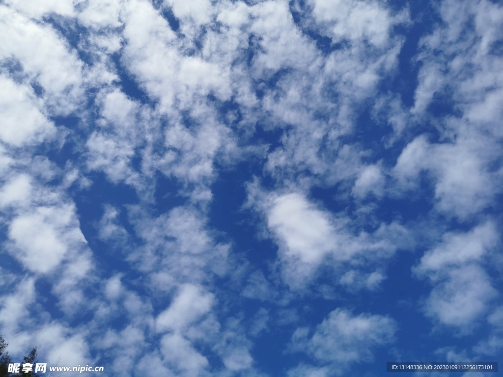 天空