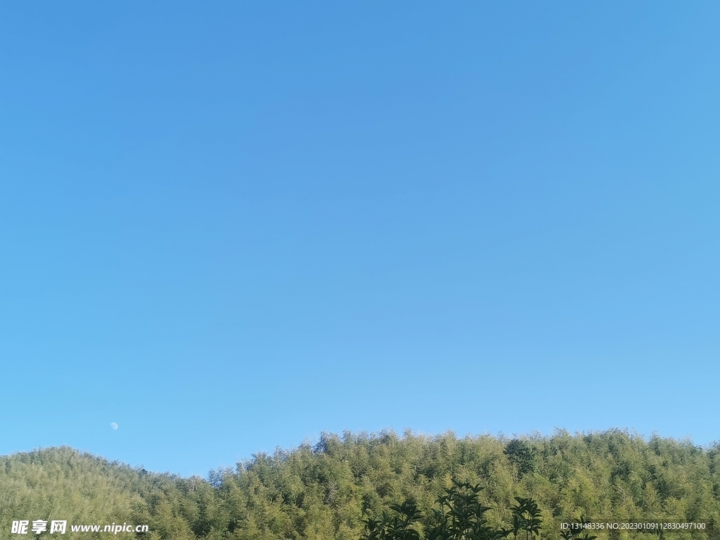 天空