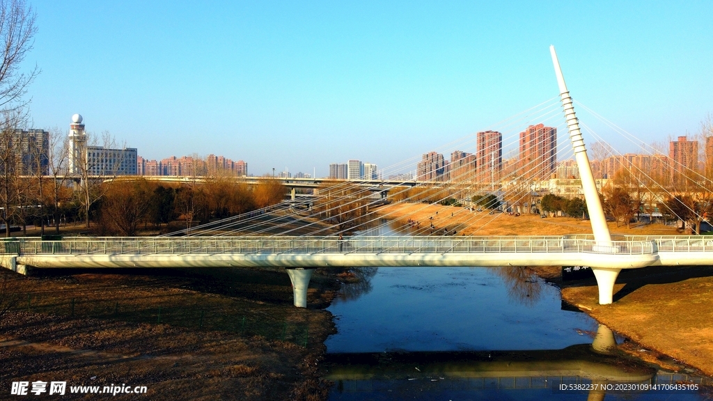 吴河公园桥河