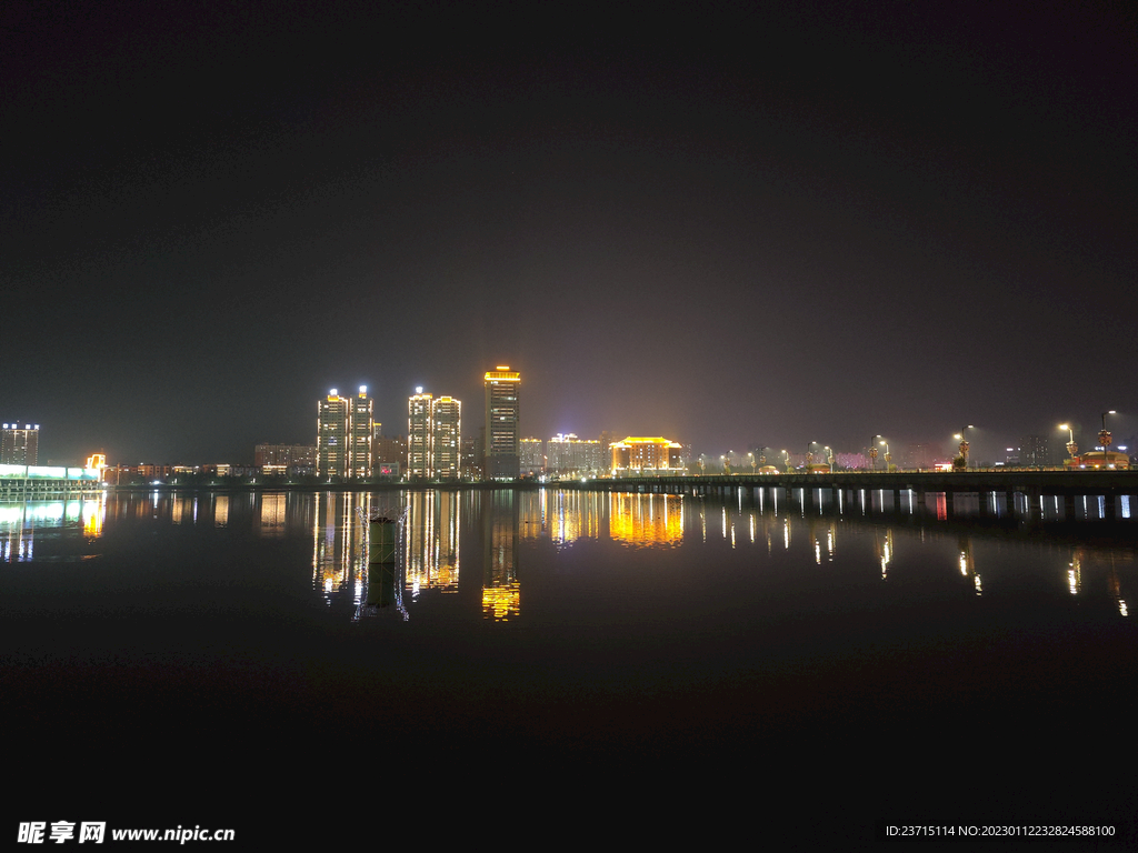渭河夜景