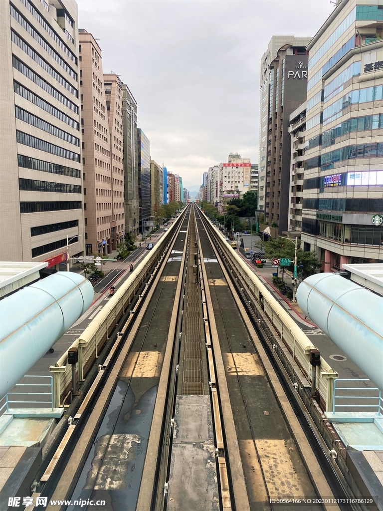 城市铁轨