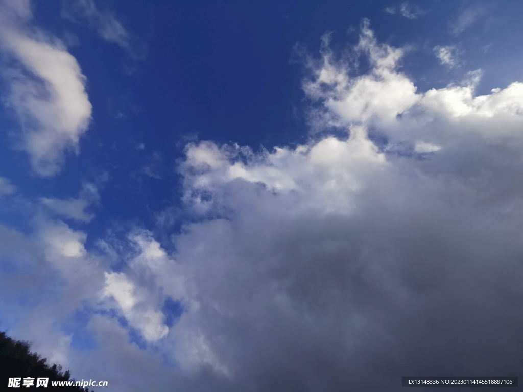 天空