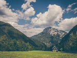 山 