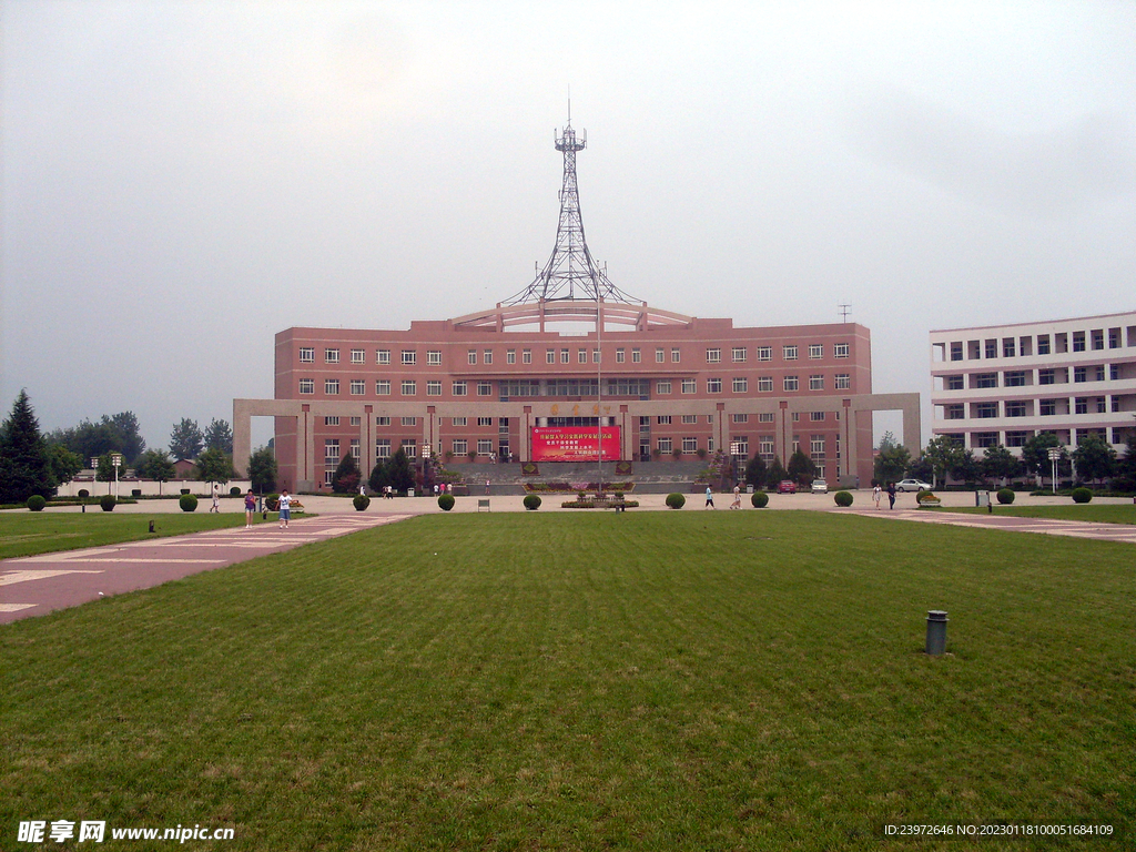 西北工业大学明德学院