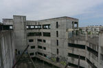 废弃建筑