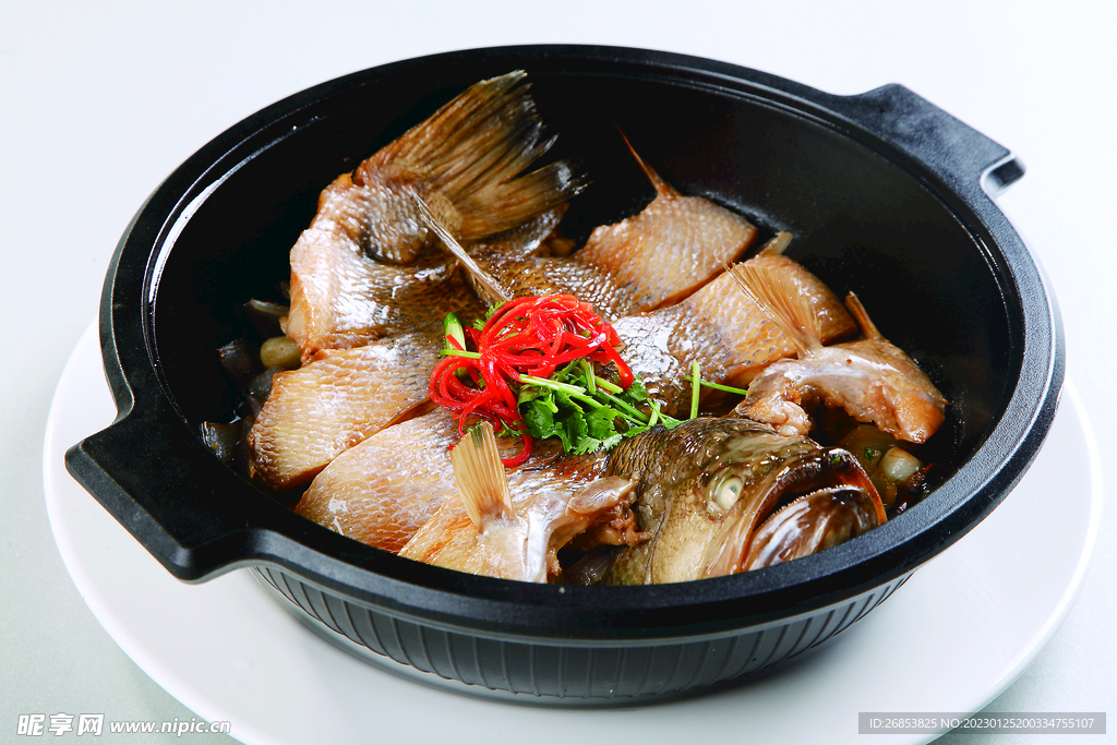 生锔鲈鱼