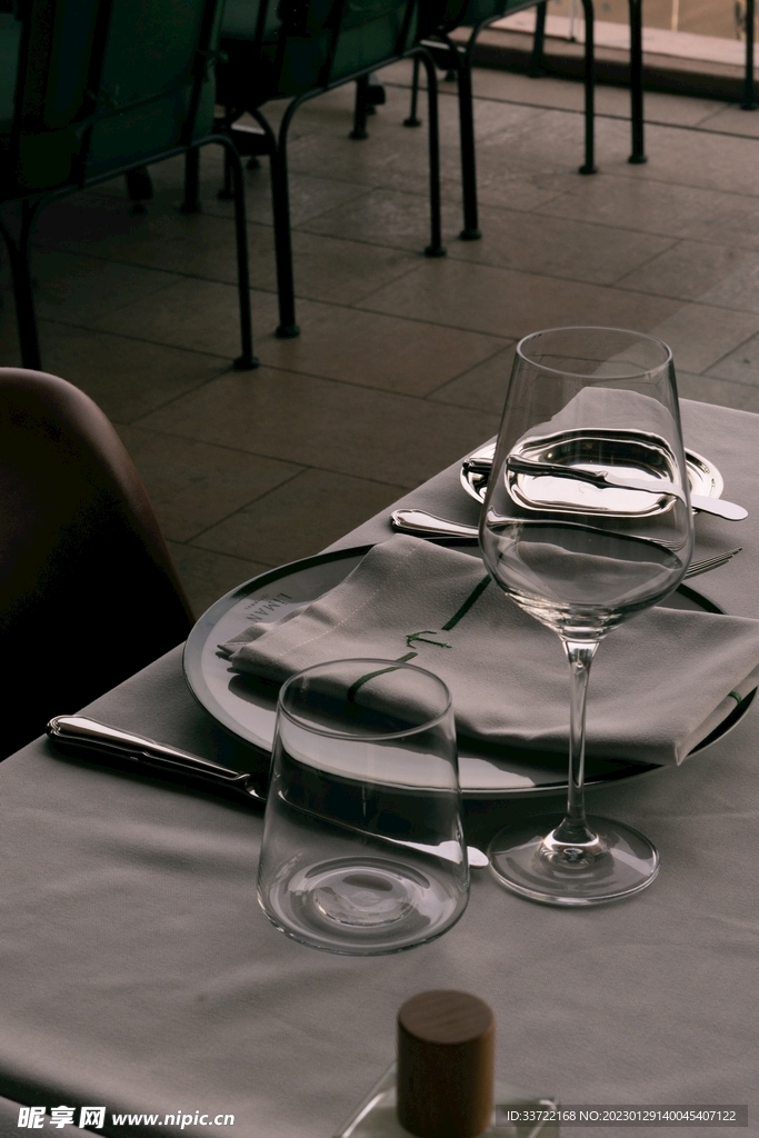 餐具