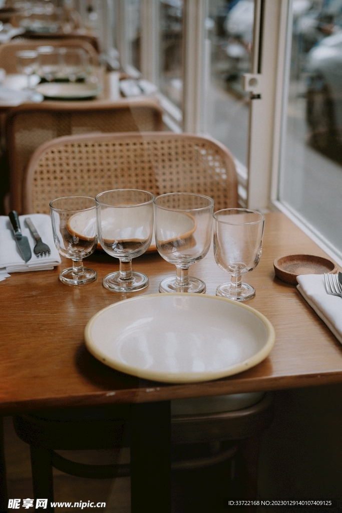 餐具
