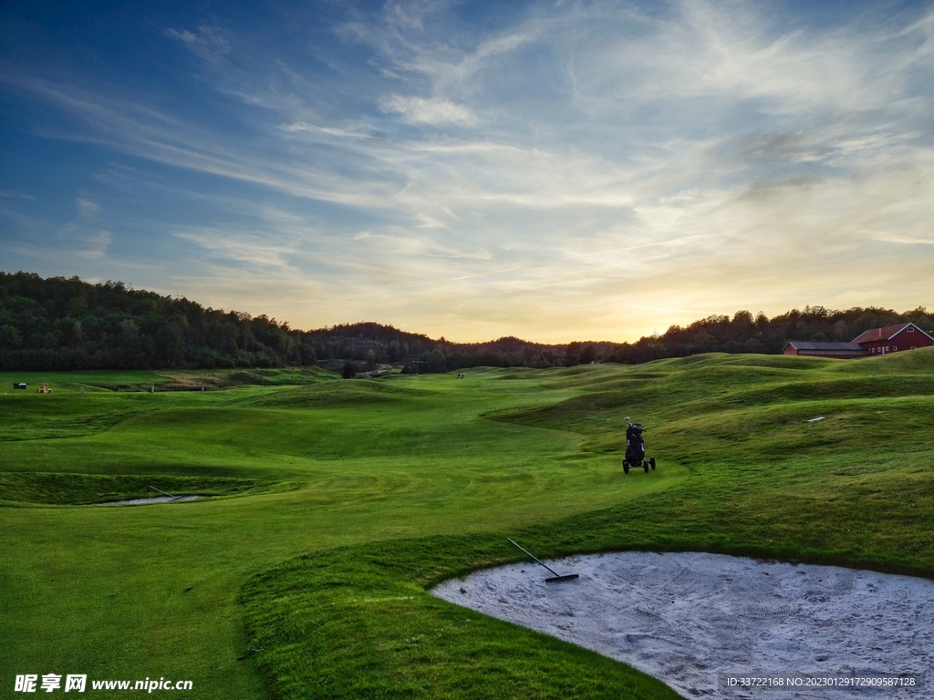 高尔夫球场