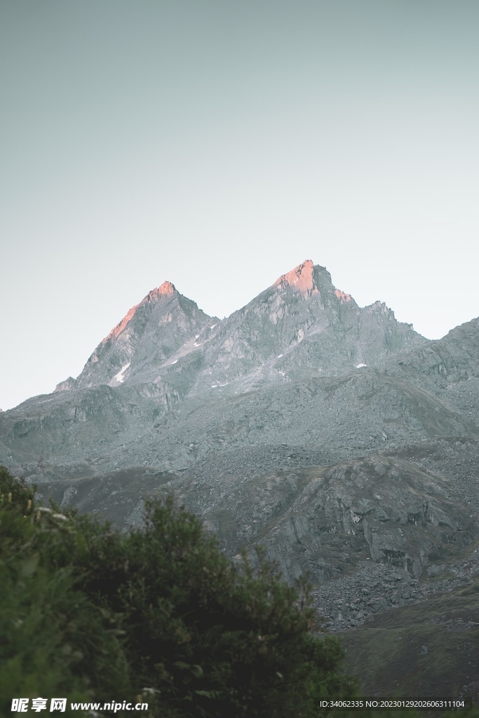 山
