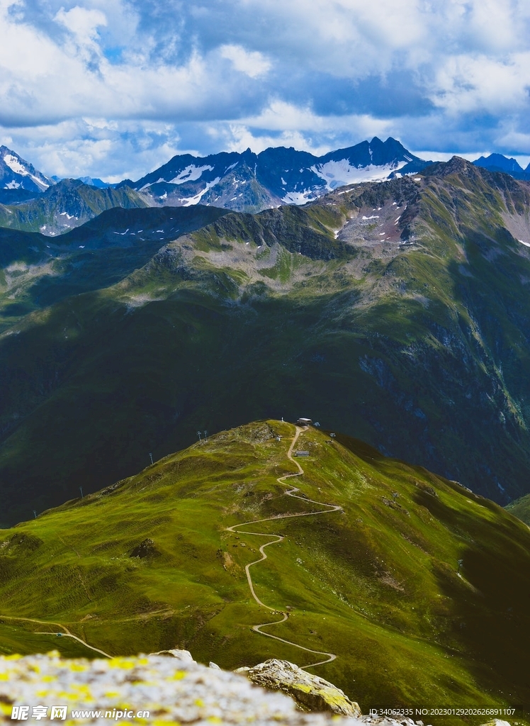 山