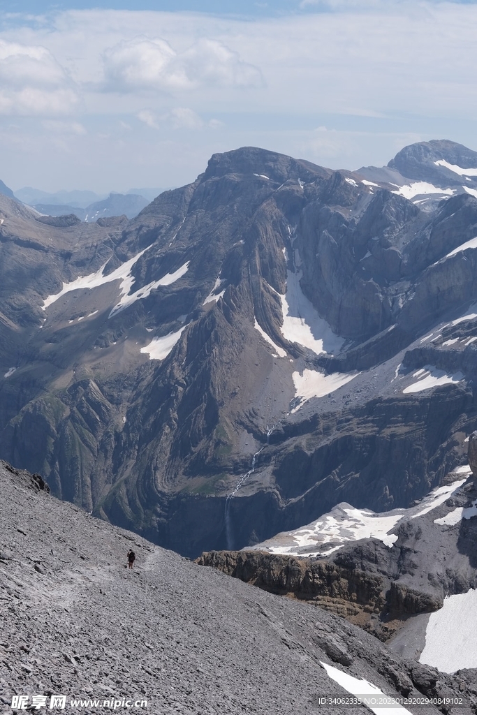 山