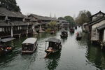 乌镇摇橹船 