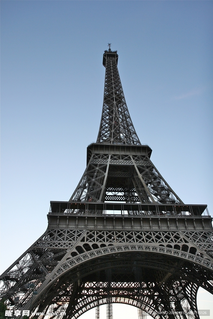 埃菲尔铁塔