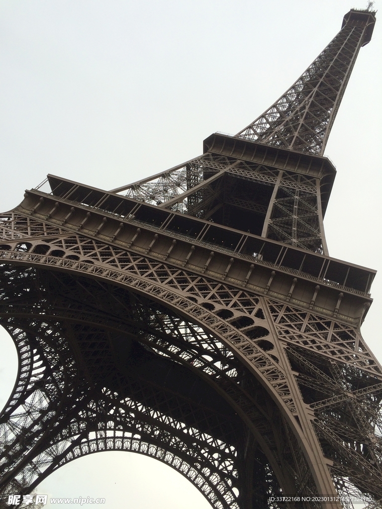 埃菲尔铁塔