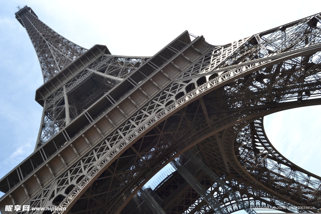 埃菲尔铁塔