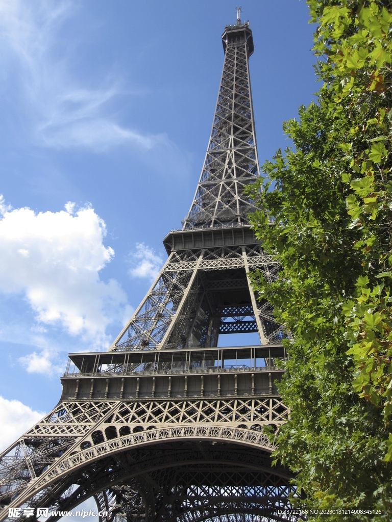 埃菲尔铁塔