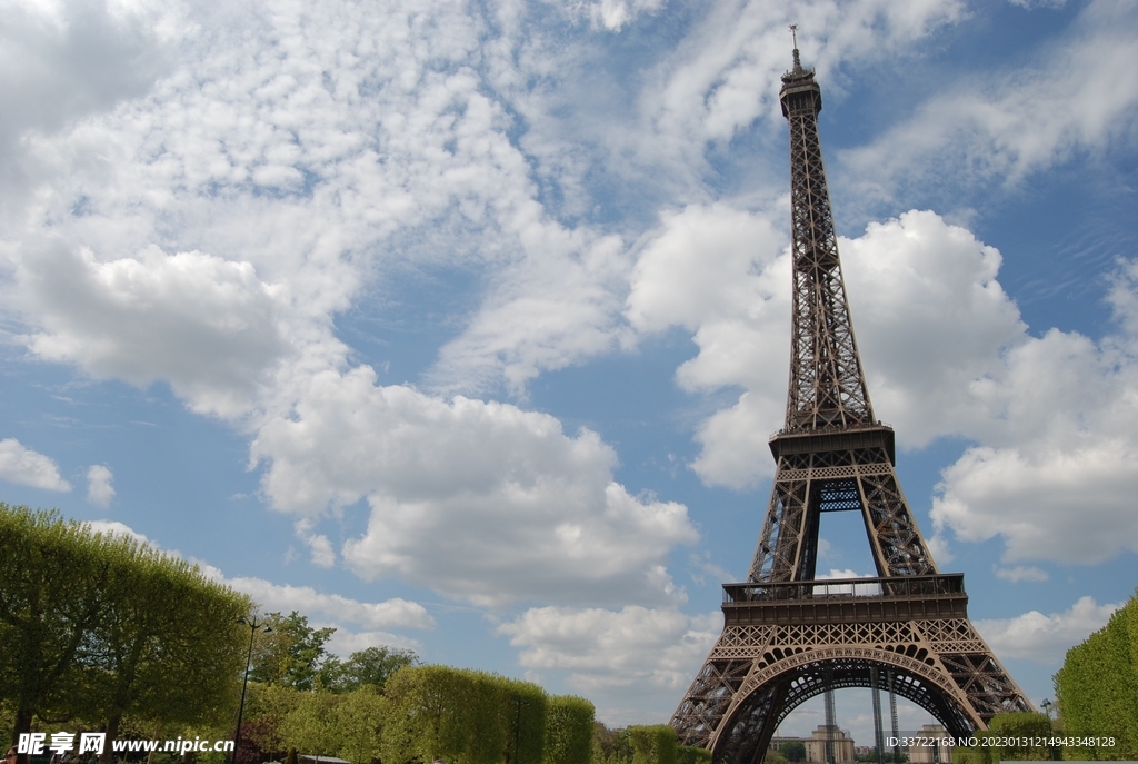 埃菲尔铁塔