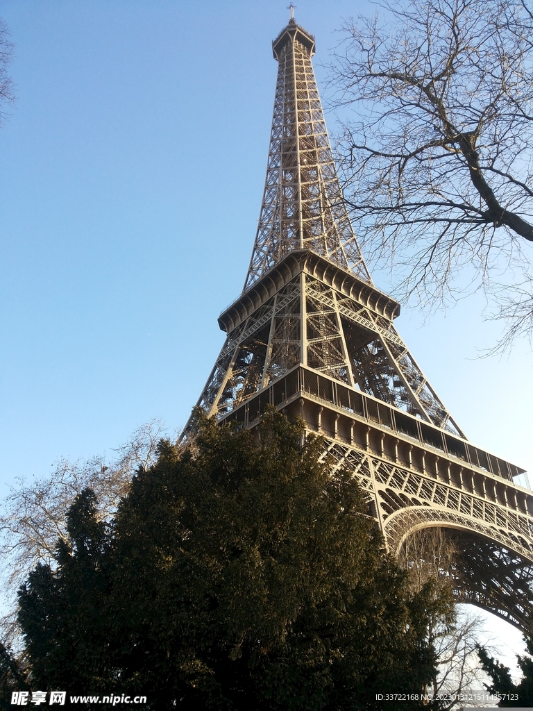 埃菲尔铁塔