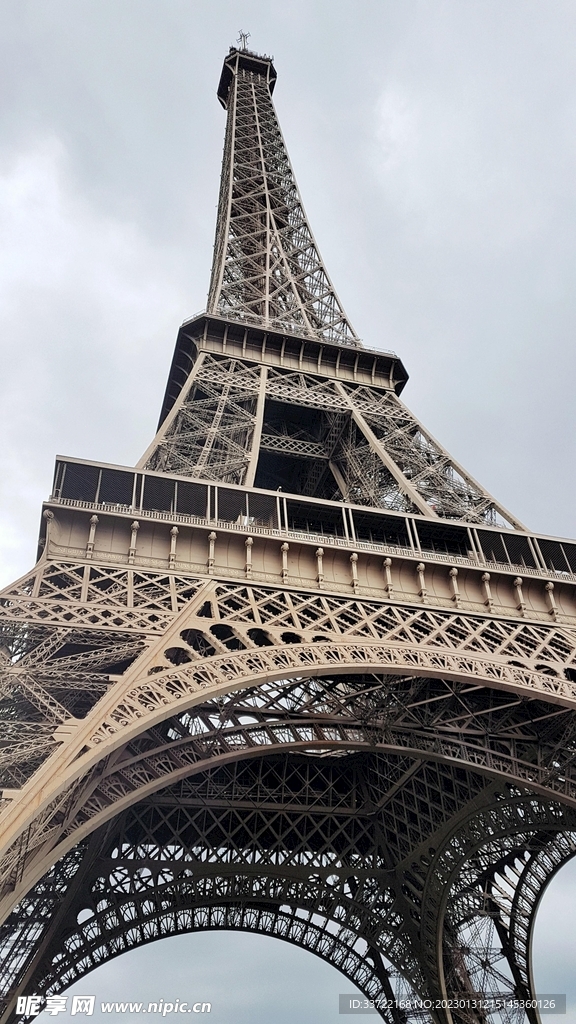 埃菲尔铁塔
