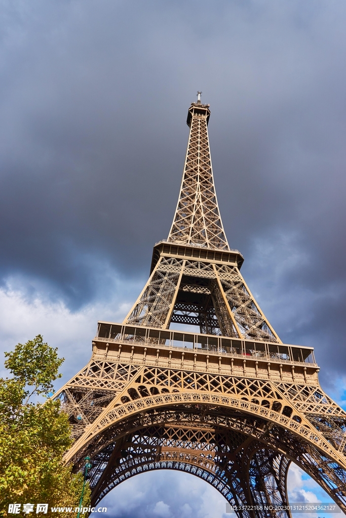 埃菲尔铁塔