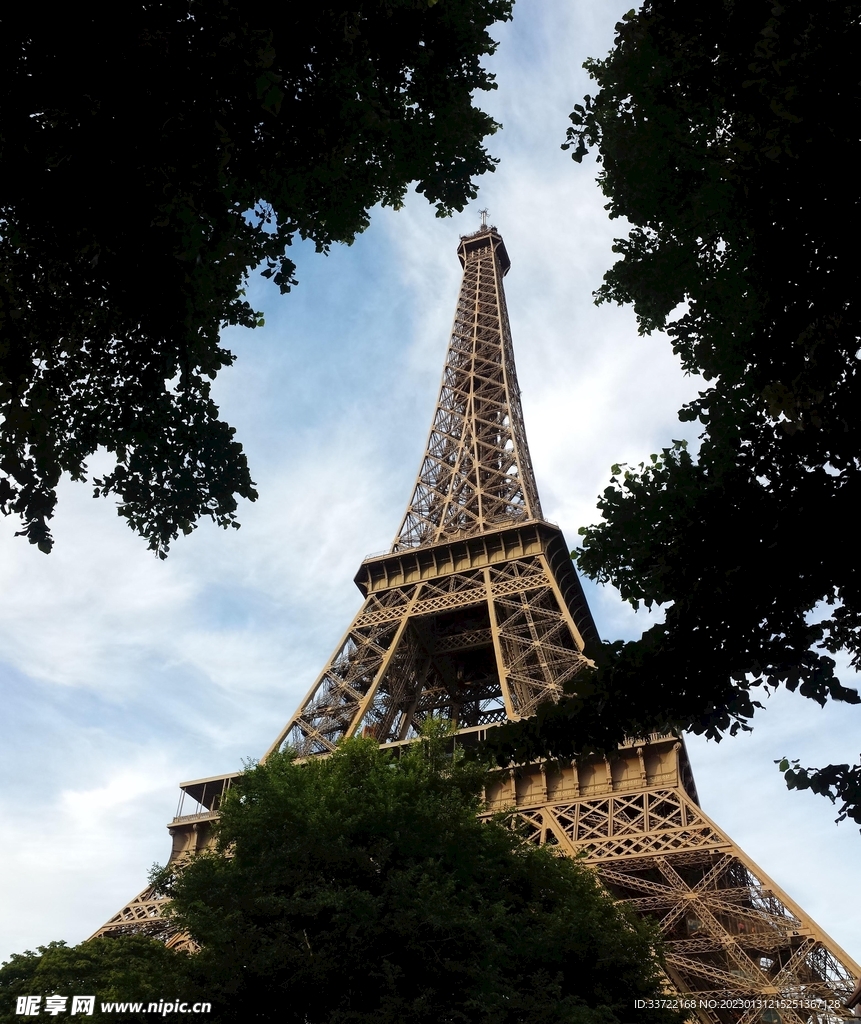 埃菲尔铁塔