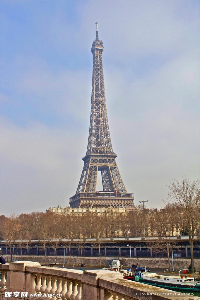 埃菲尔铁塔