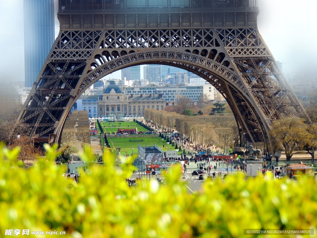 埃菲尔铁塔