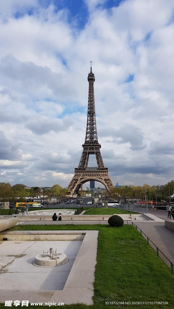 埃菲尔铁塔