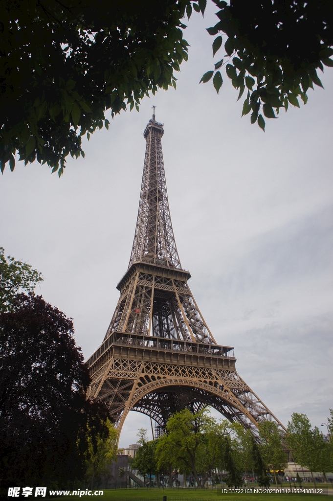 埃菲尔铁塔