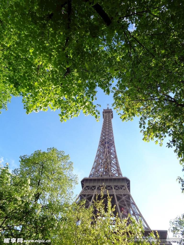 埃菲尔铁塔