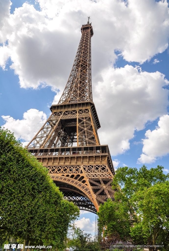 埃菲尔铁塔