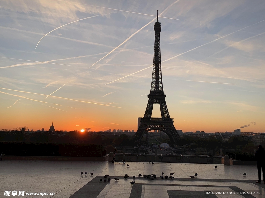 埃菲尔铁塔