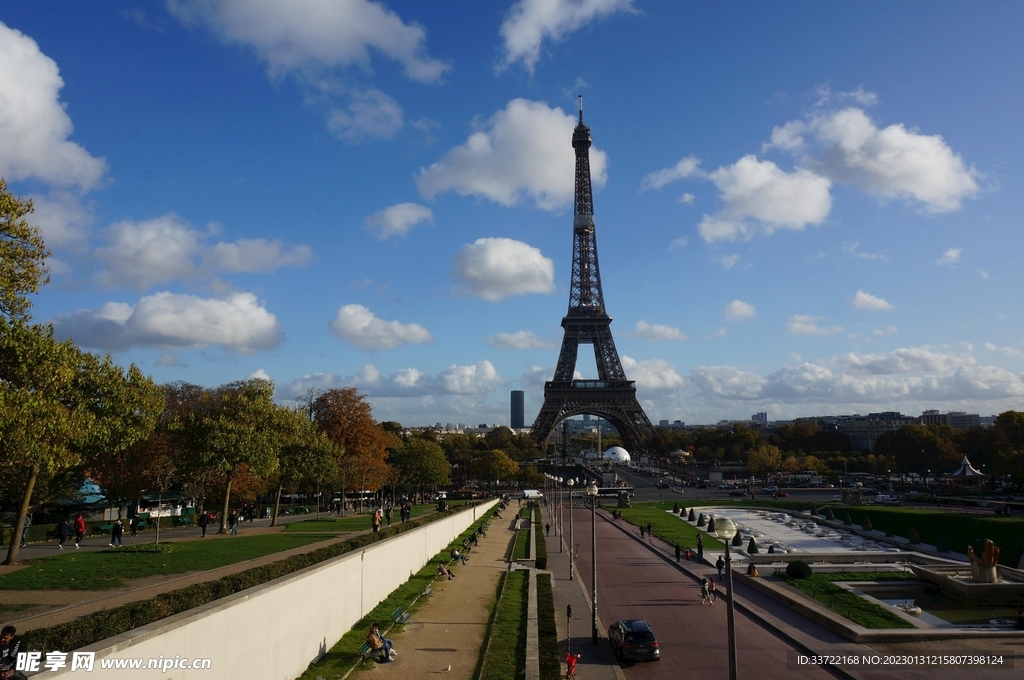 埃菲尔铁塔