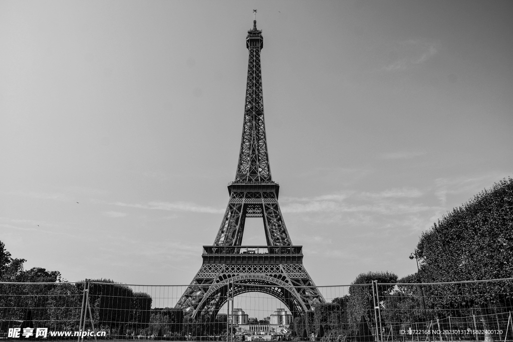 埃菲尔铁塔