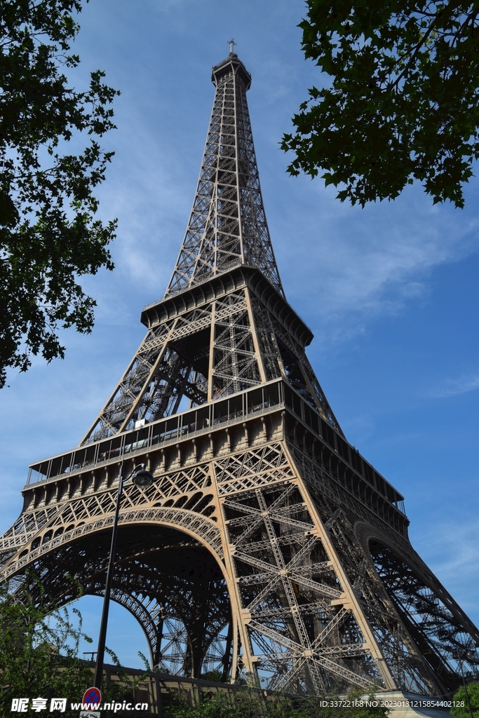 埃菲尔铁塔