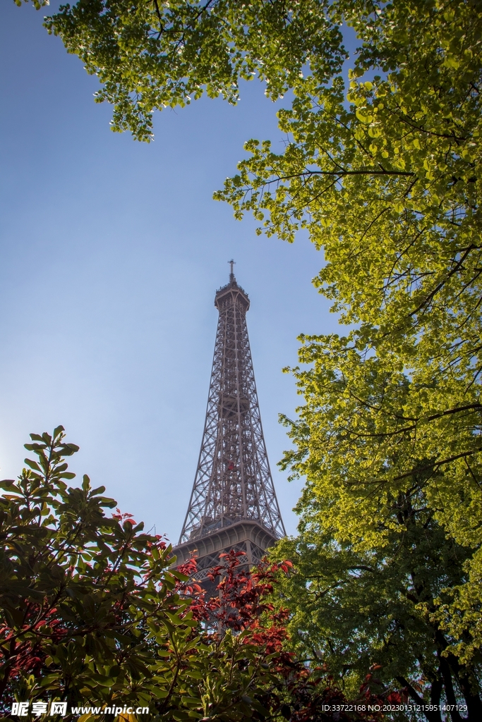 埃菲尔铁塔
