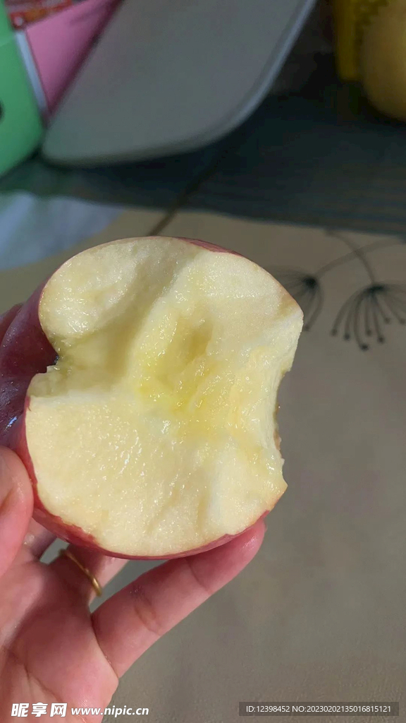 苹果