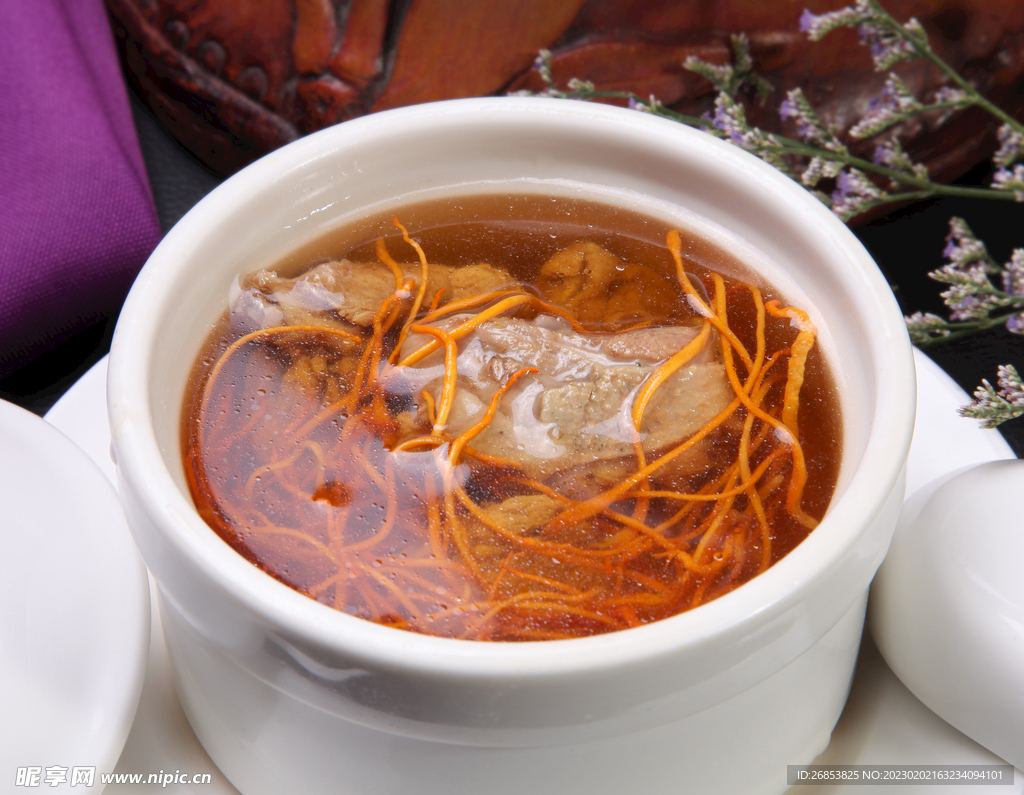 你知道虫草花煲汤的最佳做法是什么吗？虫草花煲汤的5种搭配！