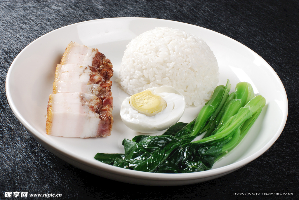 脆皮烧肉饭