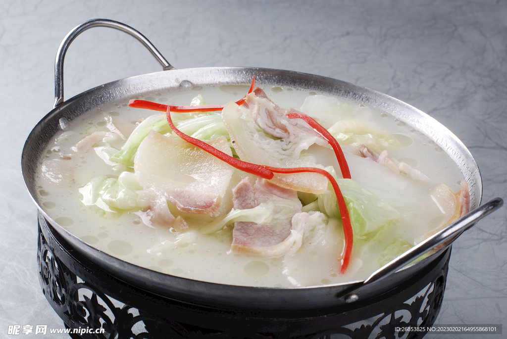 风吹肉炖大白菜