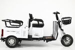 三轮电瓶车
